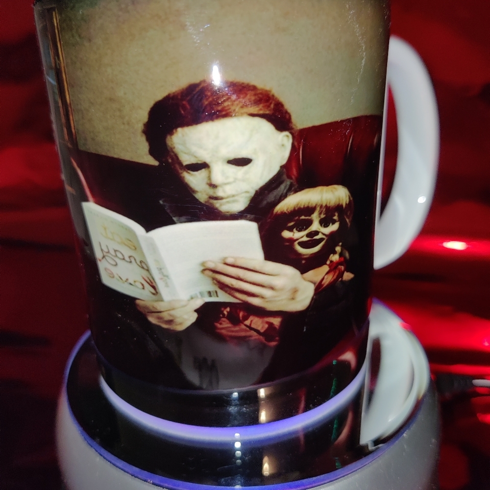 Micheal Myers, Annabelle n Elvira cup